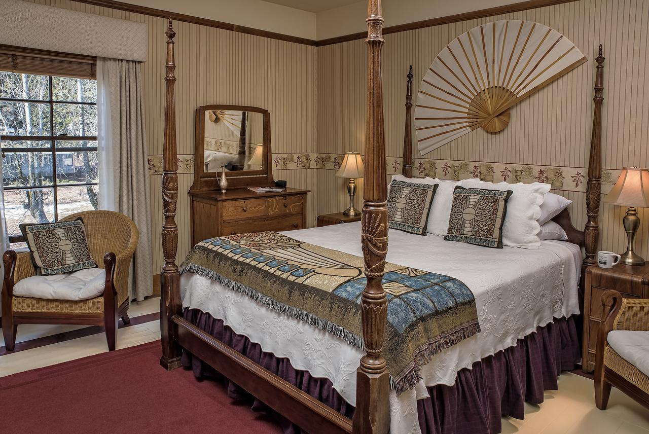 McCloud Hotel Buitenkant foto