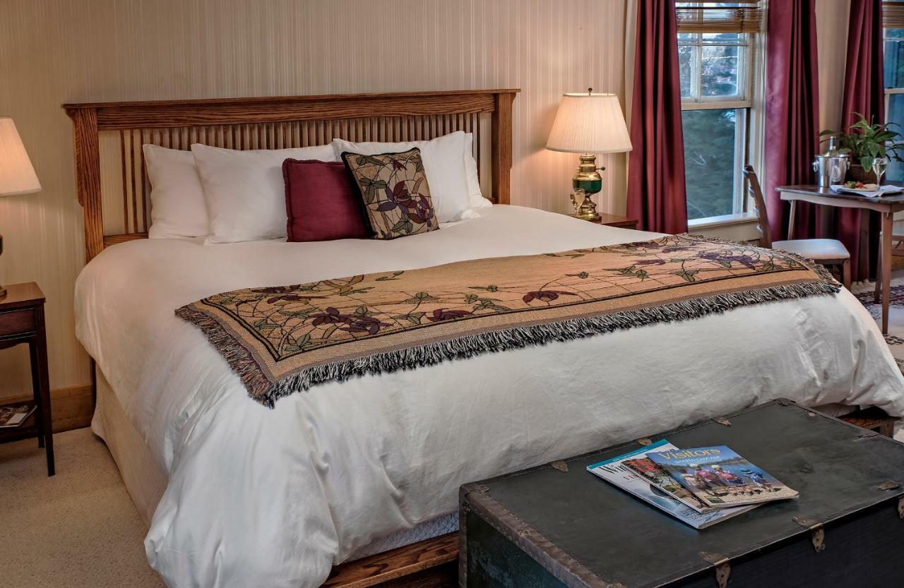 McCloud Hotel Buitenkant foto