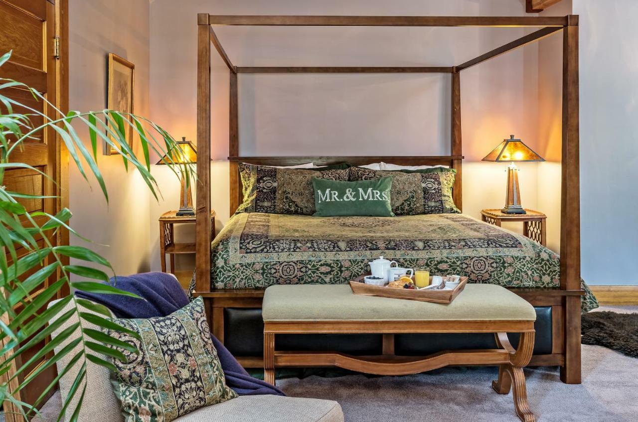 McCloud Hotel Buitenkant foto