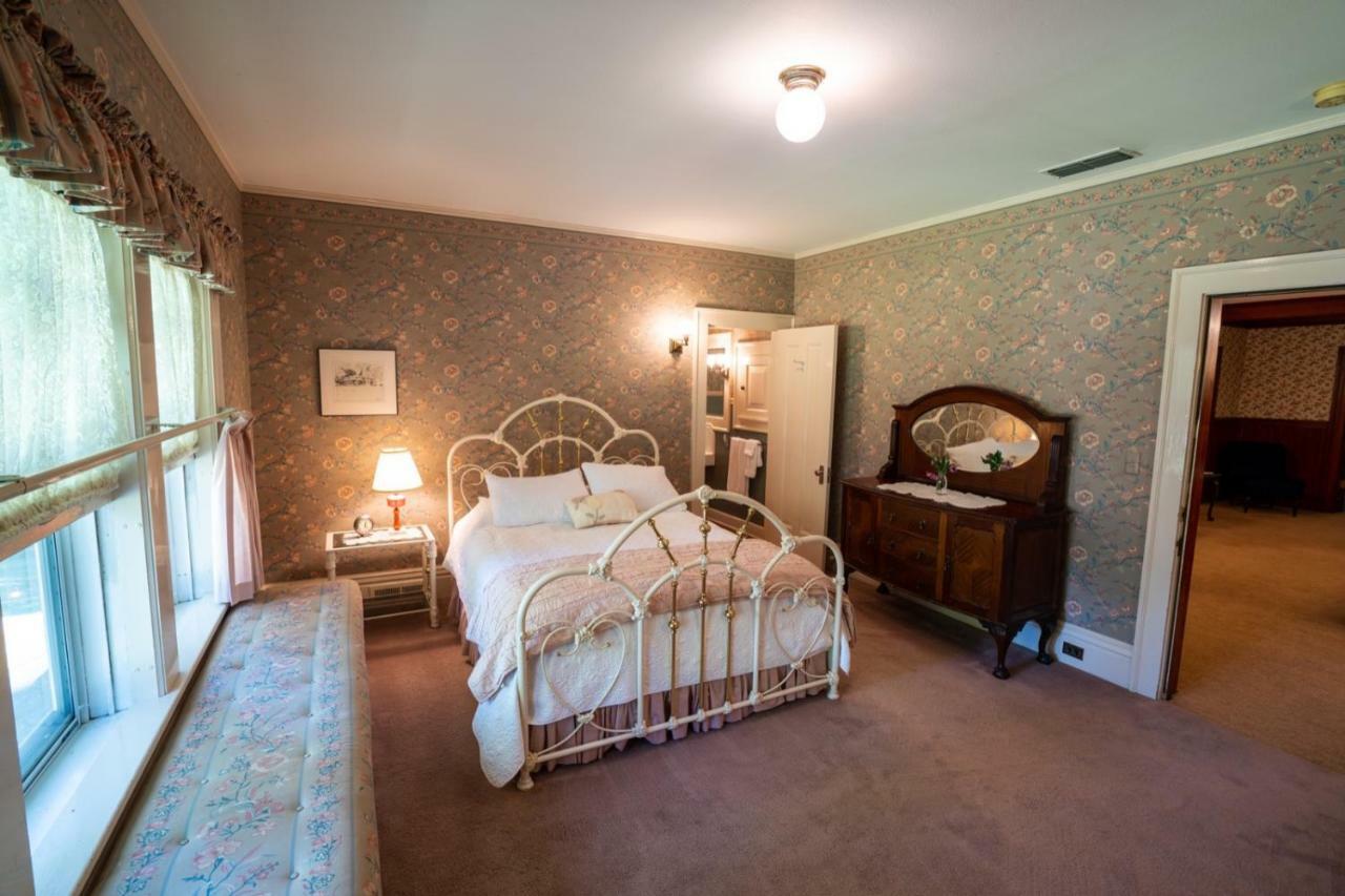 McCloud Hotel Buitenkant foto